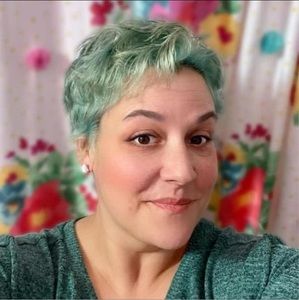 Meet your Posher, Carmen